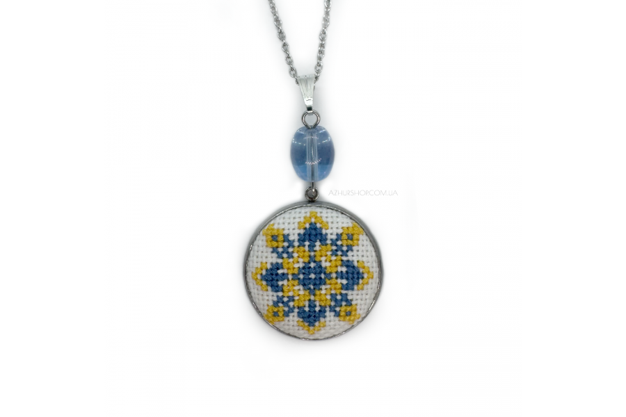 Набір для вишивання кулона із закодованим словом "Барвисті спогади - Тернопіль" MES107